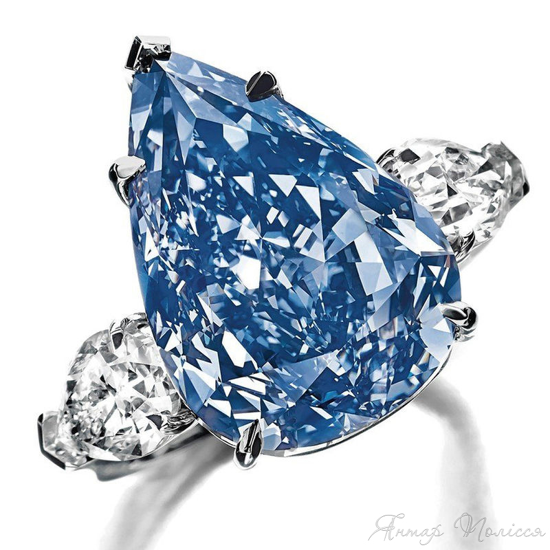 Каблучка з діамантом «Блакитний Вінстон»