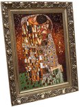 Painting “The Kiss” (Gustav Klimt)