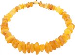 Polished beads made of honey amber (medicinal)