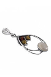 Pendant with amber inserts
