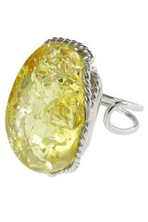 Серебряное кольцо с янтарем «Аннели»