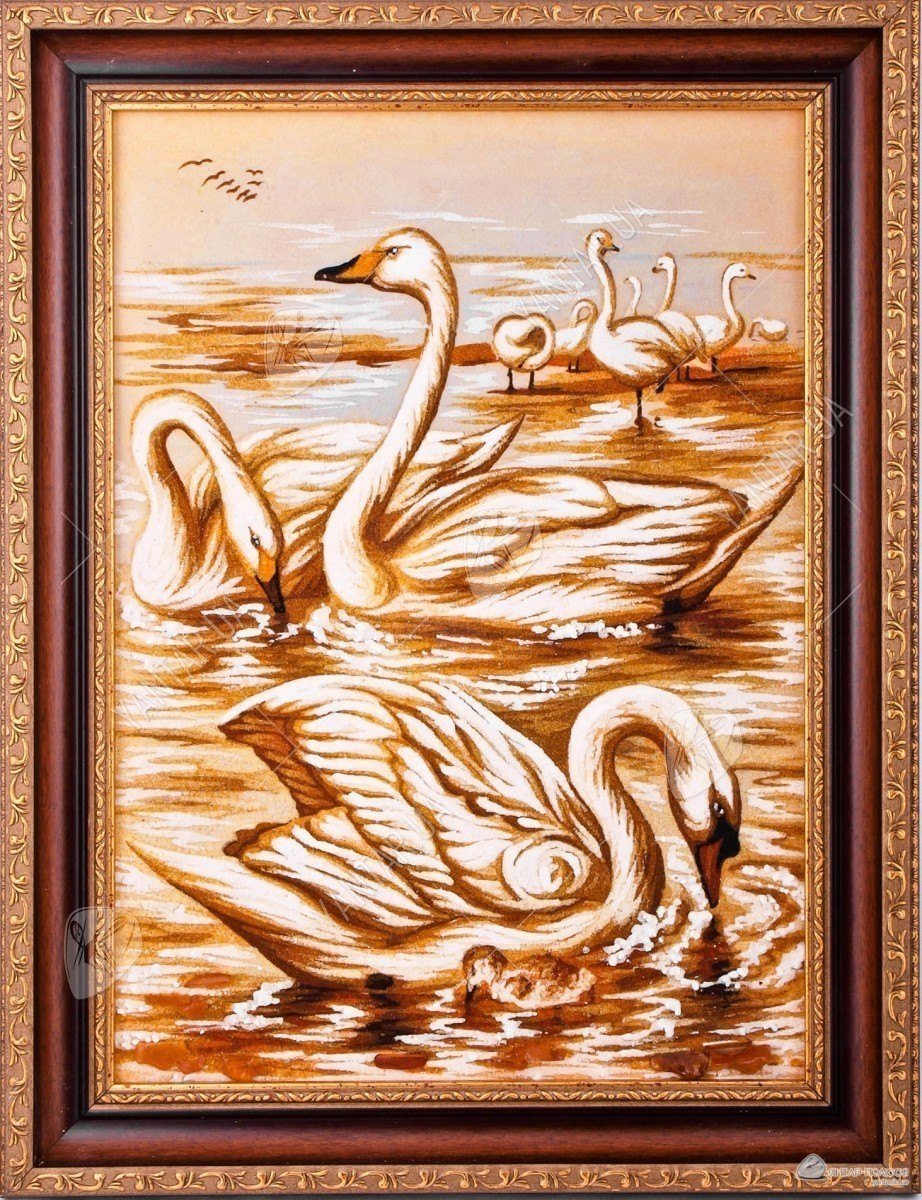 Панно «Лебеди на озере»