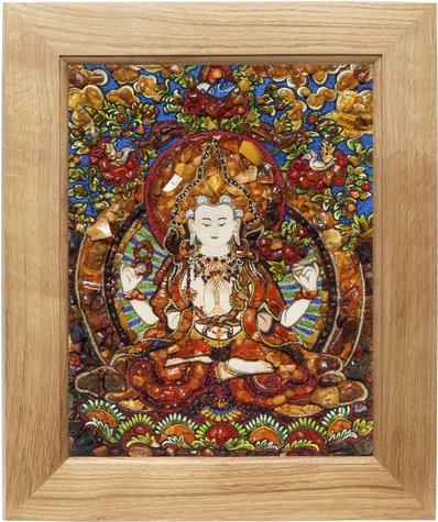 Панно с янтарем в сочетании с люрексом и камнями Swarovski «Четырехрукий Авалокитешвара»