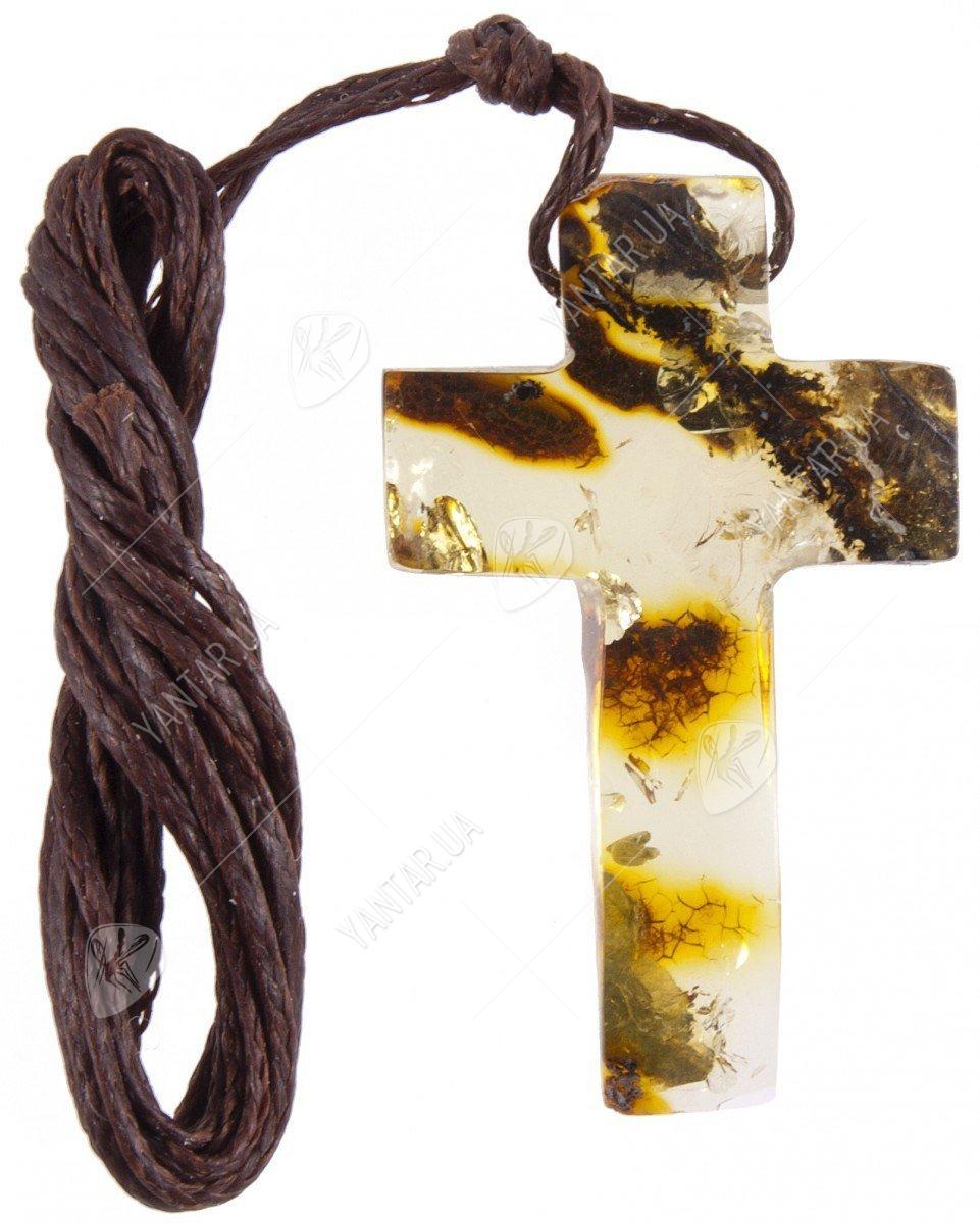 Крестик из полупрозрачного янтаря