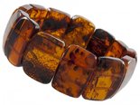 Bracelet made of cognac-colored amber stones