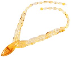 Bead necklace made of figured translucent amber stones