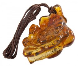 Pendant “Fish” on a waxed rope