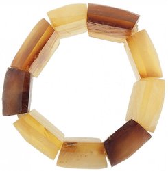 Ring made of polished amber stones (medicinal)