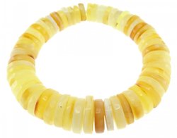 Bracelet made of flat amber stones