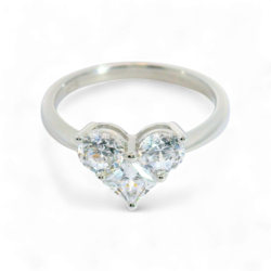 Heart-Shaped artificial Diamond Ring