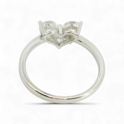 Heart-Shaped artificial Diamond Ring