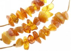 Multi-row beads made of amber