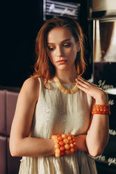 Bracelet made of light pressed amber