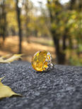 Срібний перстень з каменем бурштину «Літній настрій»