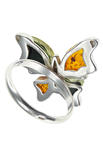 Серебряное кольцо с резьблеными янтарными камнями «Бабочка»