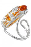 Серебряное кольцо с янтарем «Емира»