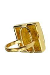 Серебряное кольцо с янтарем «Тамаш»