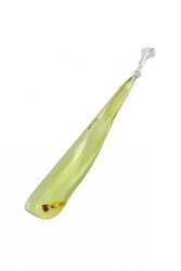 Кулон з зеленуватого бурштину подовженої форми