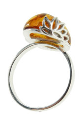 Перстень зі срібла з бурштином «Евіта»