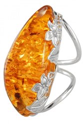 Срібний перстень з янтарем «Еміра»