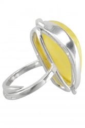 Срібний перстень зі світлим каменем бурштину «Кларінс»