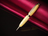 Кулькова ручка з бурштином «Анар»