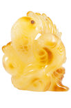 Янтарна статуетка «Рибки кой»