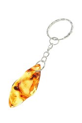 Keychain with diamond-shaped translucent amber stone