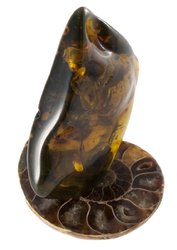 Сувенір з бурштину на підставці