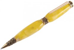 Pen decorated with amber Р-32-1