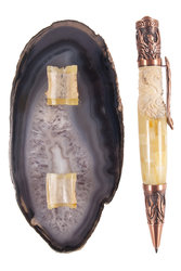 Pen decorated with amber SUV000258-002