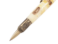 Pen decorated with amber SUV001006-001