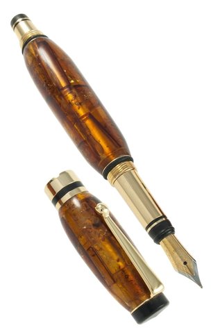 Чорнильна бурштинова ручка