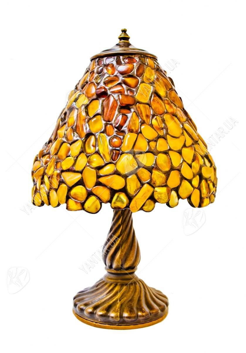 Лампа з інкрустованим абажуром (стиль Тіффані)