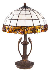 Лампа из белого витражного стекла и янтаря